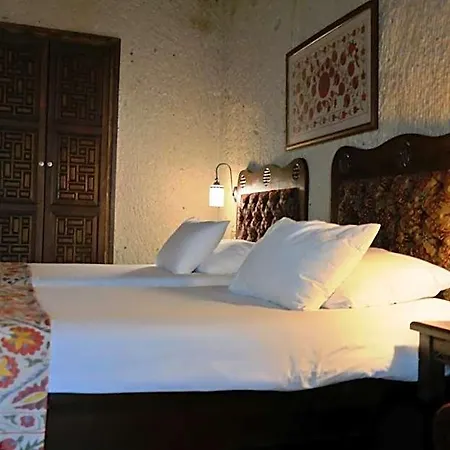 Dreams Cave Отель 4*