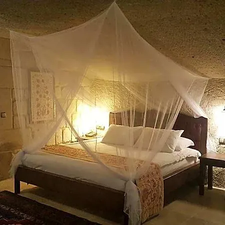 Dreams Cave