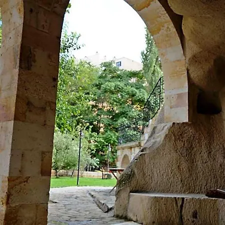 Dreams Cave Отель 4*